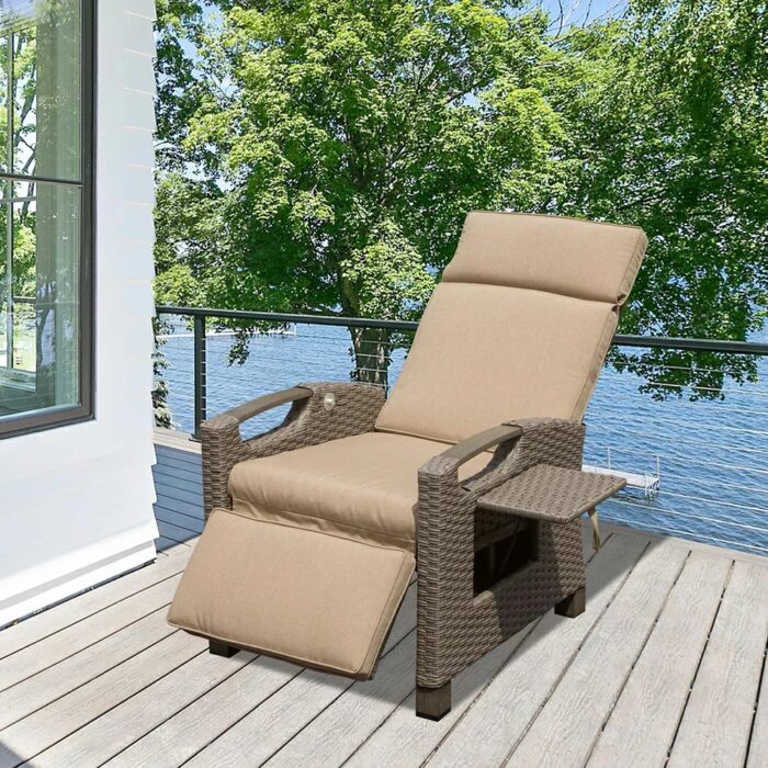 Outdoor Rattan Lounge Chair